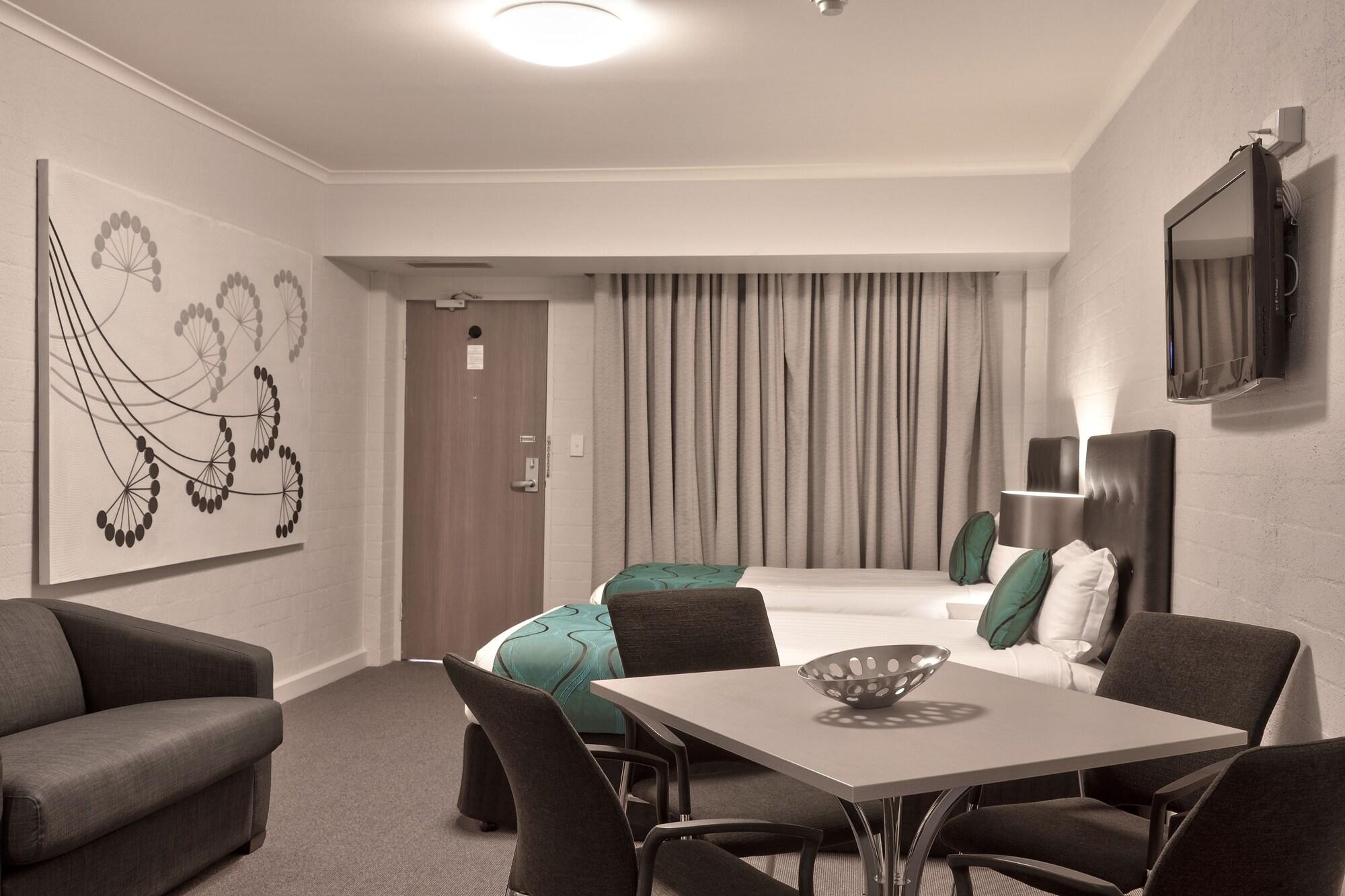 Mantra Pavilion Hotel Wagga Wagga Bagian luar foto