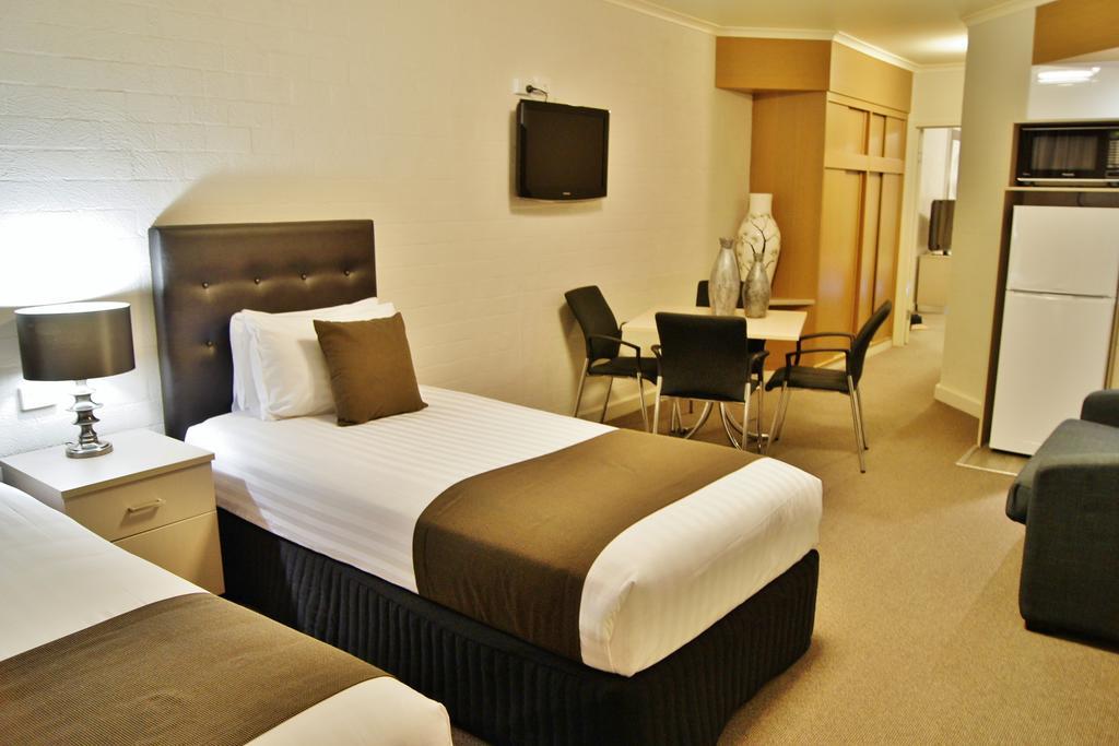Mantra Pavilion Hotel Wagga Wagga Ruang foto
